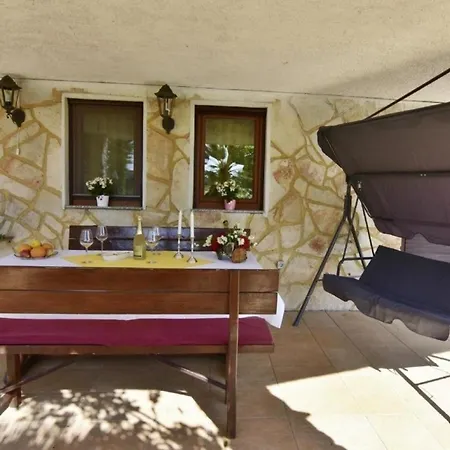 Klimatisierte In Savudrija Mit Grill, Garten Und Terrasse *
