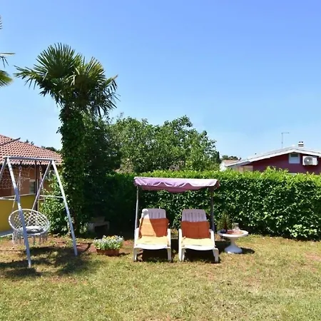 Klimatisierte In Savudrija Mit Grill, Garten Und Terrasse Apartment *